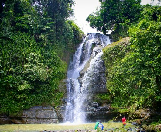 Spot Mancing Babakan: Santai di Tepi Sungai Cilacap yang Menyegarkan